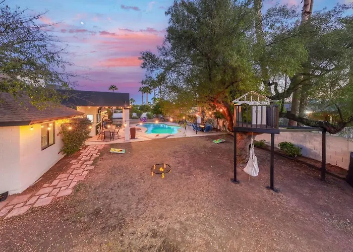Sdaletreehouse Pool Gameroom Firepit Holiday home *