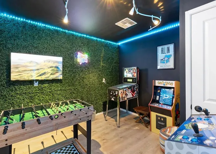 Holiday home Sdaletreehouse Pool Gameroom Firepit
