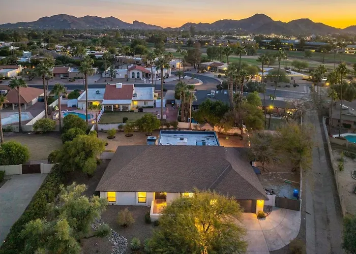 Holiday home Sdaletreehouse Pool Gameroom Firepit Phoenix